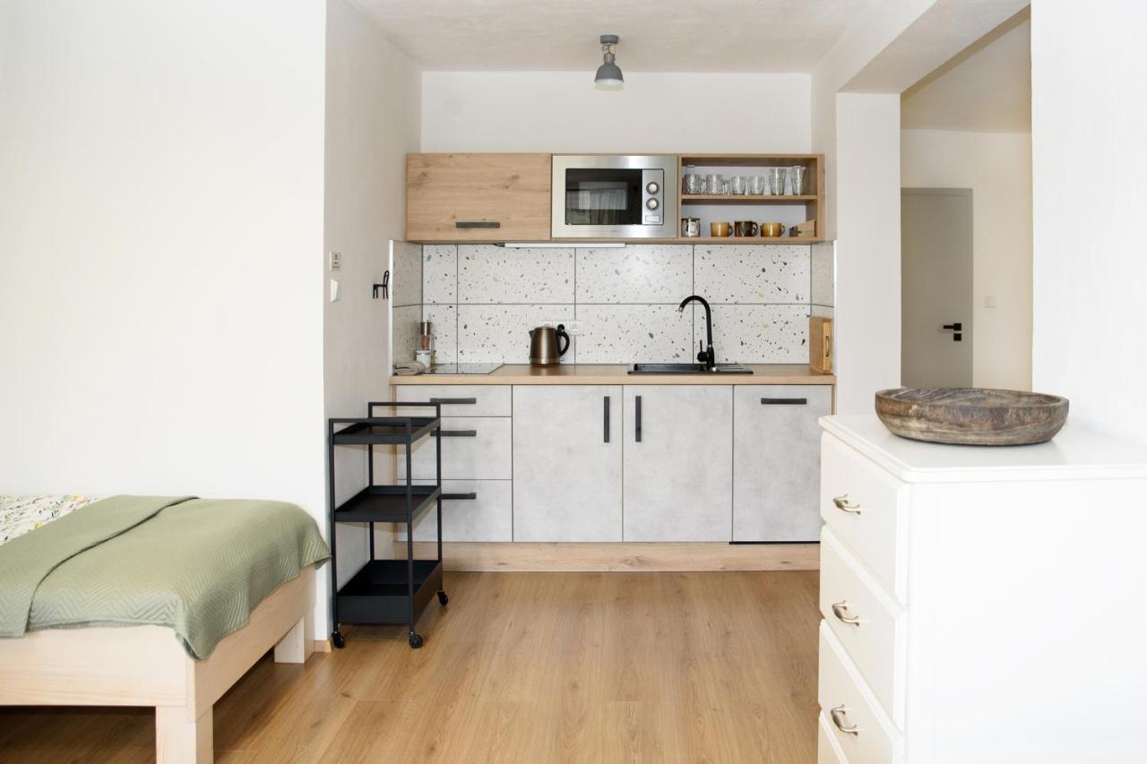 Apartman Mloci Udoli • Podyji Зноймо Экстерьер фото