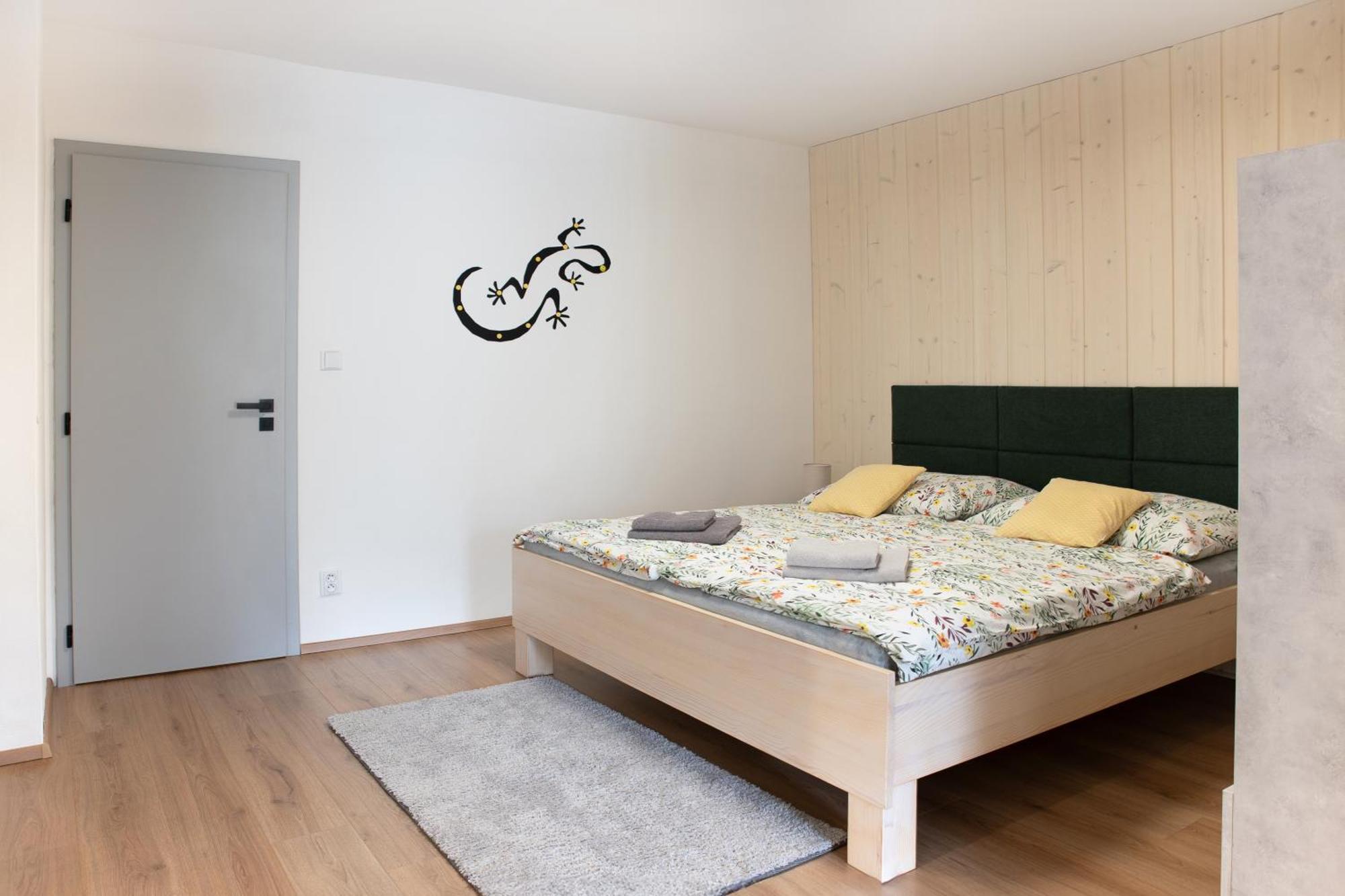 Apartman Mloci Udoli • Podyji Зноймо Экстерьер фото